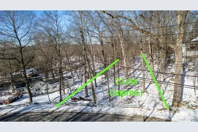 1690 Amazon Road, Mohegan Lake, NY 10547 - Photo 7