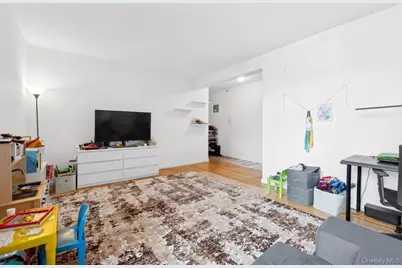 7234 Austin Street #D11, Forest Hills, NY 11375 - Photo 3