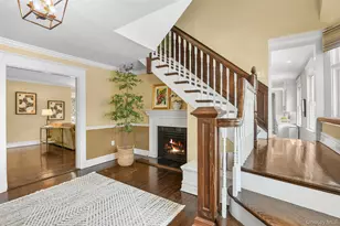 677 James St, Pelham, NY 10803 - Photo 3