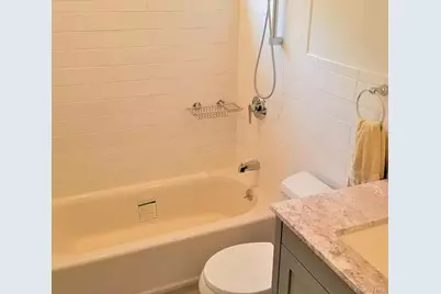 14 Franklin Avenue #2nd Fl, Port Washington, NY 11050 - Photo 5