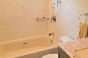 14 Franklin Ave, Port Washington, NY 11050 - Photo 5