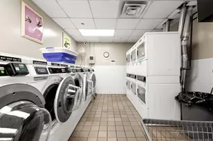 116-24 Grosvenor Ln, Kew Gardens, NY 11415 - Photo 33