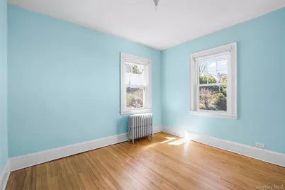 42 Crestview Street, New Rochelle, NY 10801 - Photo 23