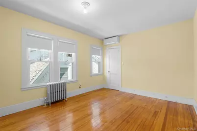 42 Crestview Street, New Rochelle, NY 10801 - Photo 15