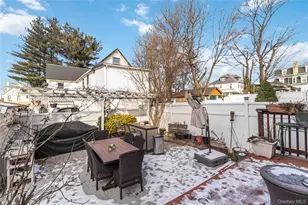 25 South St, New York, NY 10310 - Photo 27