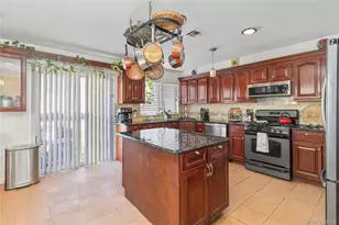 25 South St, New York, NY 10310 - Photo 1