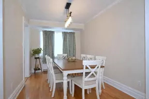 9 Agnes Ct, Melville, NY 11747 - Photo 5