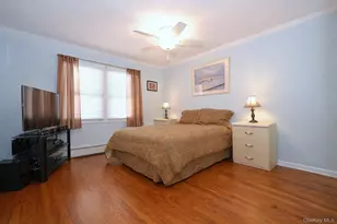 9 Agnes Ct, Melville, NY 11747 - Photo 7