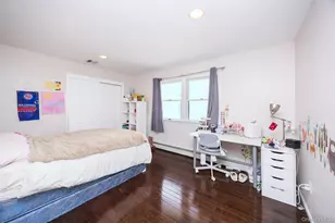 74 Bedford Ave, New Hyde Park, NY 11040 - Photo 13