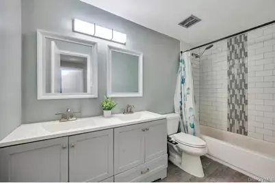 754 Blue Ridge Drive, Medford, NY 11763 - Photo 19