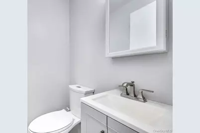 754 Blue Ridge Drive, Medford, NY 11763 - Photo 17