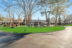 754 Blue Ridge Dr, Medford, NY 11763 - Photo 27