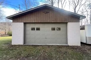 140 Orrs Mills Rd, Salisbury Mills, NY 12577 - Photo 3