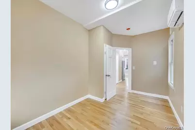 10535 135th Street, Ozone Park, NY 11419 - Photo 9