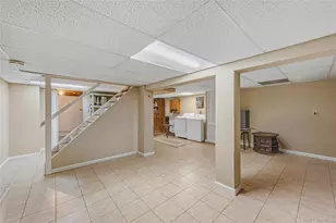 35 High Hills Ln, Huntington Station, NY 11746 - Photo 37