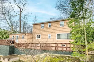 35 High Hills Ln, Huntington Station, NY 11746 - Photo 41