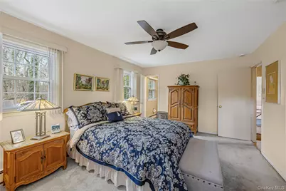 35 High Hills Lane, Huntington Station, NY 11746 - Photo 27