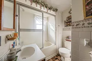 2469 Washington Ave, Oceanside, NY 11572 - Photo 15