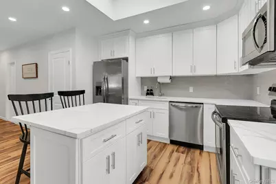 37 Weichers Avenue, Ronkonkoma, NY 11779 - Photo 13