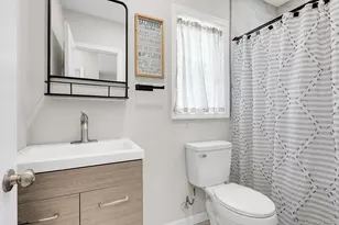 37 Weichers Ave, Ronkonkoma, NY 11779 - Photo 19