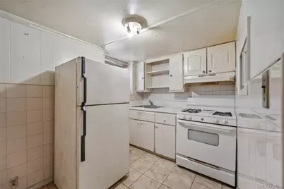 3348 Fenton Avenue, Bronx, NY 10469 - Photo 23