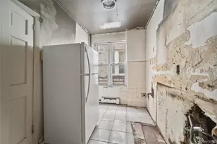 3348 Fenton Ave, Bronx, NY 10469 - Photo 7