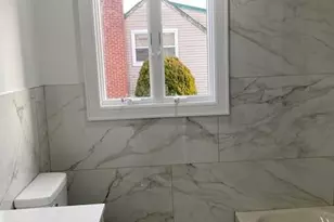 275 Beachview St, Copiague, NY 11726 - Photo 19