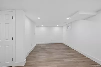 52 S 21st Street, Wyandanch, NY 11798 - Photo 27