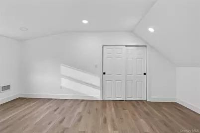 52 S 21st Street, Wyandanch, NY 11798 - Photo 29