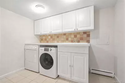 61 Squirrel Hill Road, East Hills, NY 11577 - Photo 29