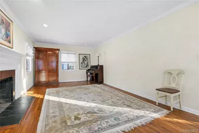 61 Squirrel Hill Road, East Hills, NY 11577 - Photo 7