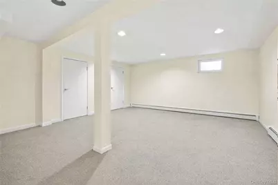 61 Squirrel Hill Road, East Hills, NY 11577 - Photo 27