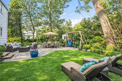 61 Squirrel Hill Road, East Hills, NY 11577 - Photo 35