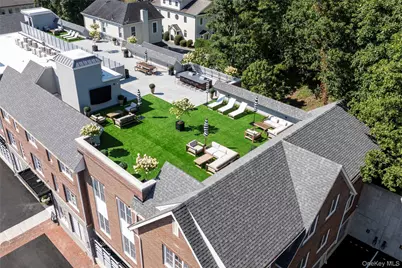 100 E Putnam Avenue #211, Greenwich, CT 06807 - Photo 1