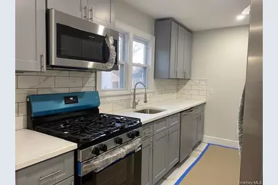 1193 Brookdale Avenue, Bay Shore, NY 11706 - Photo 7