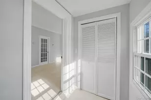 59 Richard Ave, Islip Terrace, NY 11752 - Photo 9