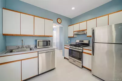 59 Richard Avenue, Islip Terrace, NY 11752 - Photo 17