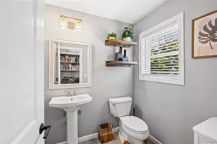 19 Raymond Ave, Middle Island, NY 11953 - Photo 19