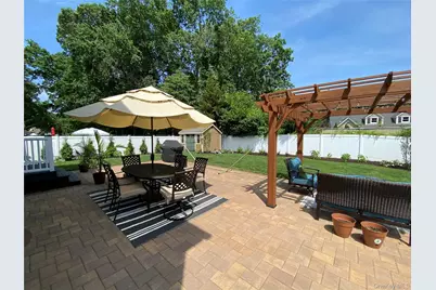 19 Raymond Avenue, Middle Island, NY 11953 - Photo 33