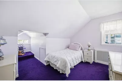 54 Aberdeen Road, New Hyde Park, NY 11040 - Photo 15