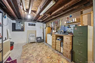 54 Aberdeen Rd, New Hyde Park, NY 11040 - Photo 21