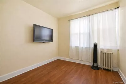 8060 162nd Street, Jamaica, NY 11432 - Photo 17