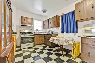 80-60 162nd St, Jamaica, NY 11432 - Photo 9