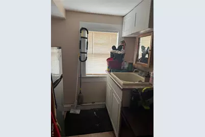 57 2nd Avenue, Bay Shore, NY 11706 - Photo 15