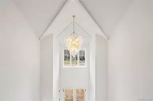 9 Wilderness Rd, Nissequogue, NY 11780 - Photo 3