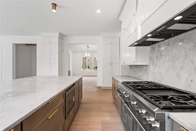 9 Wilderness Road, Nissequogue, NY 11780 - Photo 11