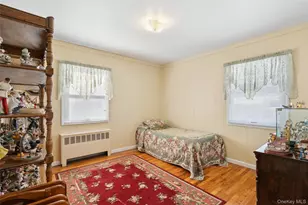 64 Dean St, Hicksville, NY 11801 - Photo 17