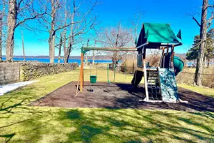 38 Tiffany Rd, Oyster Bay, NY 11771 - Photo 45