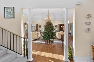 38 Tiffany Rd, Oyster Bay, NY 11771 - Photo 11