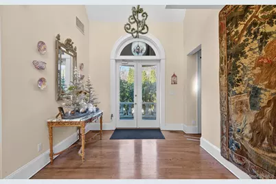 38 Tiffany Road, Oyster Bay, NY 11771 - Photo 9